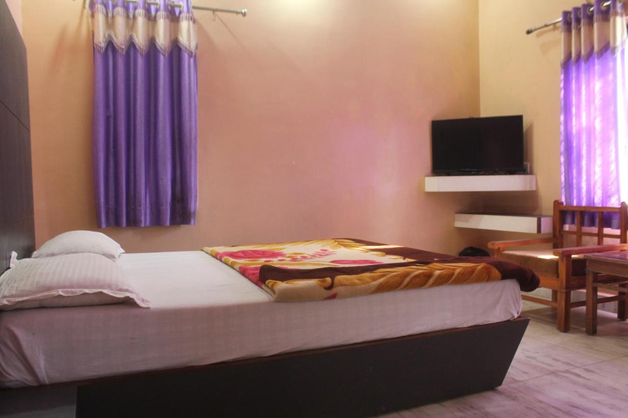 Cozy Room On Neelkanth Road Mount Abu Ngoại thất bức ảnh